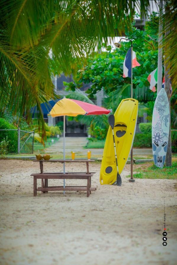 Aqua Marine Beach Hotel Kalkudah  Exterior photo